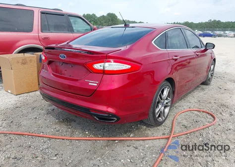2013 Ford Fusion Titanium z USA, uszkodzony, nr VIN 3FA6P0K96DR266183